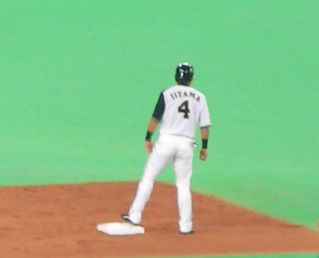 8回裏・盗塁後の飯山選手