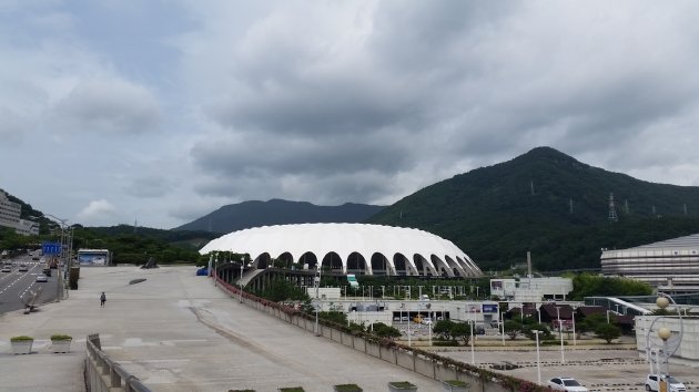 釜山アジアードメイン競技場の外観