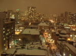 雪が降った直後の夜景