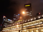 フラートンホテルとシェントンウェイビル群の夜景