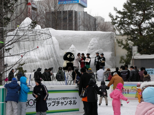 つよインクの雪像