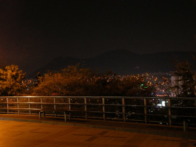 公園内から見える夜景