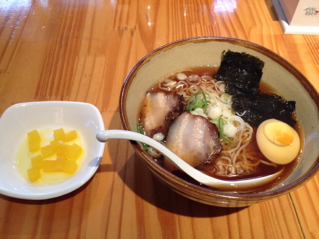 忍者醤油ラーメン