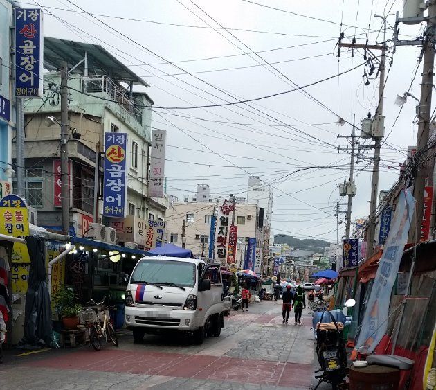 釜山中央市場周辺で撮影した風景