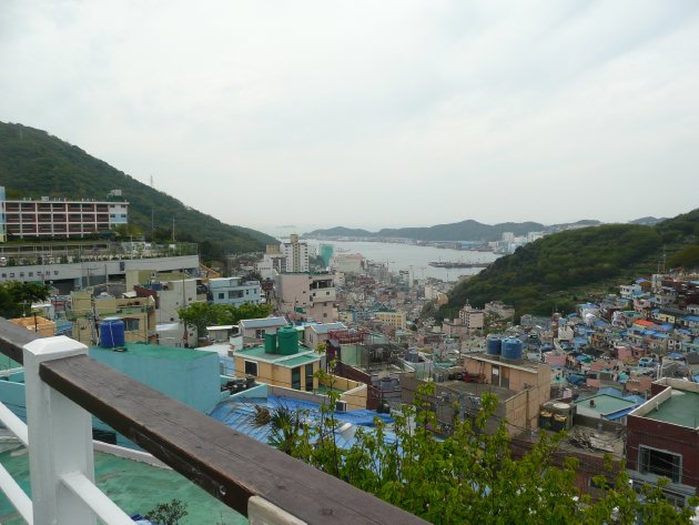 甘川港方面の風景