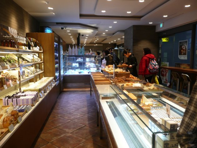 パリバゲットカフェ(PARIS BAGUETTE Café) 釜山駅舎店内の風景
