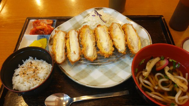 チーズとんかつ