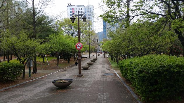 ヘバン公園内の風景