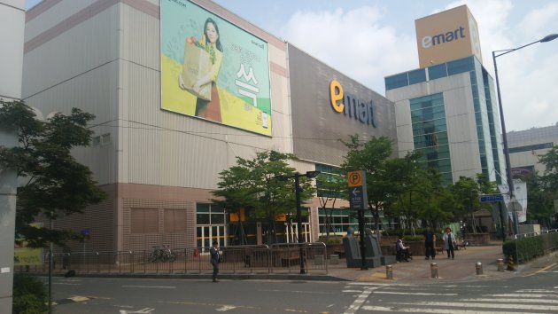 Eマート(E-MART・イーマート)光州店の外観