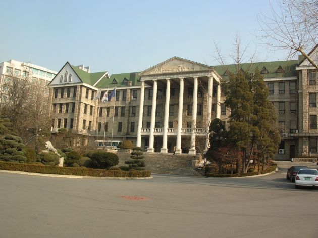 漢陽大・敷地内の様子1