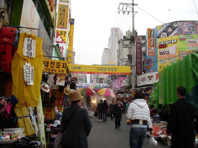 南大門市場・賑わっている様子