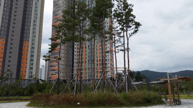 釜山大梁山キャンパス駅周辺にある高層マンション