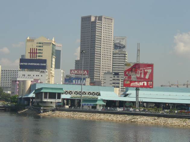 マレーシア（ジョホール・バル）の税関