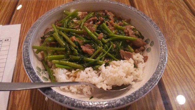 幸福の麺屋の牛肉燴飯
