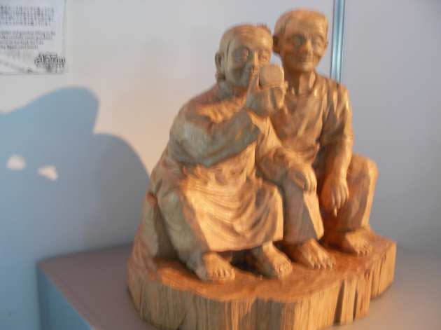 展望台のフロアにあった彫刻